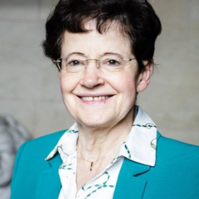 Françoise Combes, lauréate de la médaille d’or 2020 du CNRS